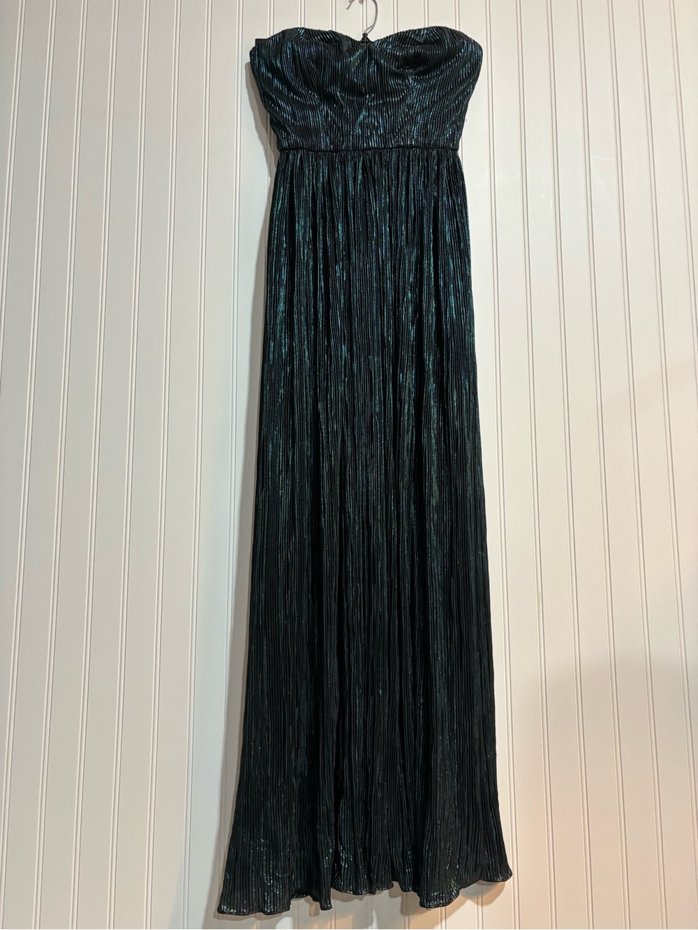 Dress the Population Strapless Emerald Green Metallic Gown - Picture 4 of 6